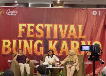 Pungkasi Peringatan Bulan Bung Karno , GMNI Kudus Tanamkan Mental Tangguh bagi Generasi Muda 25 DPC GMNI Kabupaten Kudus dalam penutupan rangkaian peringatan Bulan Bung Karno di hotel @Home, pada Rabu(1/7). Foto:Dok.Pribadi/Lingkar