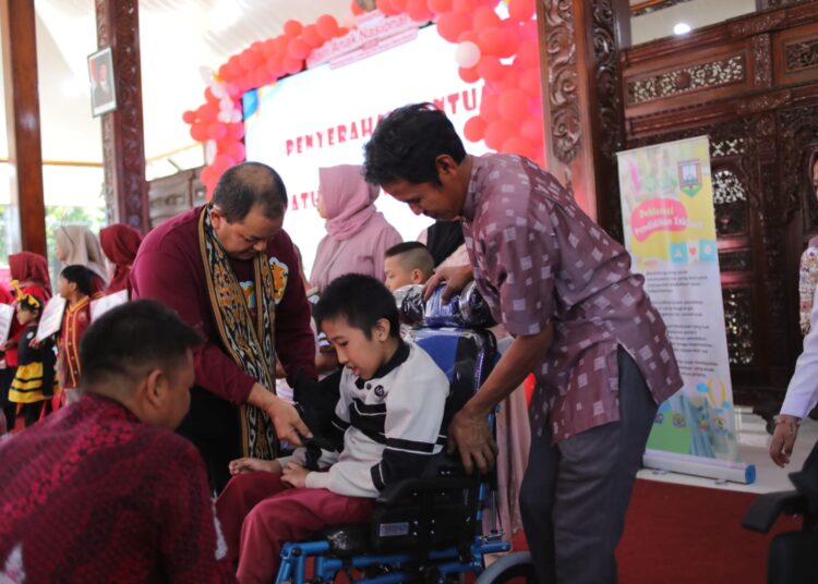 DP3AKB Semarang Catat Angka Kasus Kekerasan Terhadap Perempuan dan Anak Menurun hingga Juli 2026 25 Suasana peringatan Hari Anak Nasional 2026 di Pendopo Bupati, Kamis (23/7). Foto : Hesty/Lingkar