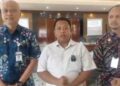 Ketua Komisi D DPRD Pati, Teguh Bandang Waluyo (tengah), saat sidak di RSUD Kayen pada Kamis, 23 Juli 2026. (dok for Lingkarjateng.id)