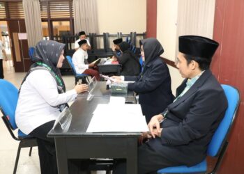 942 Pendaftar Berebut Beasiswa Santri, Wagub Jateng Pastikan Seleksi Transparan 31 Pelaksanaan tahap wawancara dalam seleksi Beasiswa Santri Pemprov Jateng di kompleks Kantor BPSDMD Jateng, Semarang, Sabtu, 25 Juli 2026. (Humas Pemprov Jateng/Lingkarjateng.id)