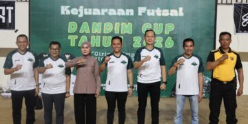 Buka Dandim Cup 2026, Bupati Kendal Harap Lahir Atlet Futsal Berprestasi 10 Bupati Kendal, Dyah Kartika Permanasari, menghadiri pembukaan Kejuaraan Futsal Dandim Cup 2026 di GOR Kendal Sport Center, Jumat, 17 Juli 2026. (Anik Kustiani/Lingkarjateng.id)