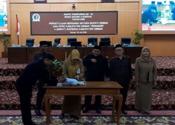 DPRD dan Pemkab Demak Sahkan 4 Perda Strategis, Atur SPAM hingga Penanganan Rob