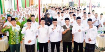 Dibangun dari Infak Warga, DPRD Pati Harap Klinik Pratama Rawat Inap NU Winong Jadi Berkah 10 Anggota Dewan Perwakilan Rakyat Daerah (DPRD) Kabupaten Pati fraksi PKB, Kastomo (paling kiri), saat peresmian Klinik Pratama Rawat Inap NU Winong di Des Pekalongan, Kabupaten Pati pada Rabu, 1 Juli 2026. (dok for Harianmuria.com)