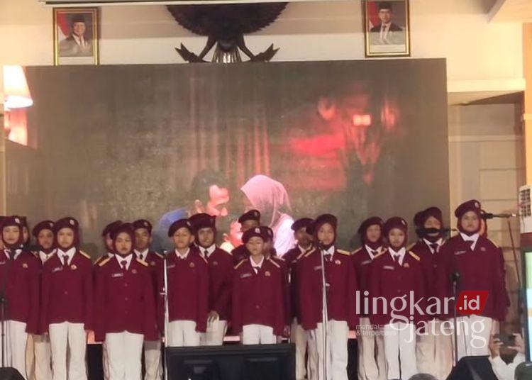 Dukung Program Sekolah Rakyat, DPRD Pati Ingatkan Data Calon Peserta Didik Harus Valid 25 ILUSTRASI: Peserta didik Sekolah Rakyat di Kabupaten Pati. (dok for Lingkarjateng.id)