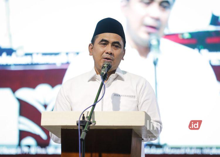 Manaqib Qubra di Cilacap, Gus Yasin Harap Doa Ulama Iringi Para Pemimpin 25 Wakil Gubernur Jawa Tengah, Taj Yasin Maimoen menyampaikan sambutan di acara Manaqib Qubra di Cilacap, Sabtu, 4 Juli 2026. (Dok. Pemprov Jateng/Lingkarjateng.id)