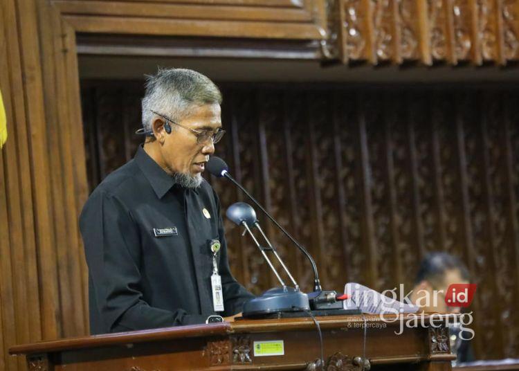 Sekretaris Daerah (Sekda) Jawa Tengah, Sumarno, menghadiri Rapat Paripurna DPRD Jateng di Gedung Berlian, Semarang, Kamis, 30 Juli 2026. (dok for Lingkarjateng.id)