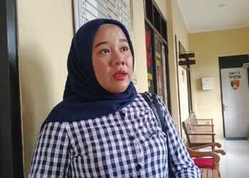 Rosalia Vivi Ekatriani : kuasa hukum korban dari perempuan berinisial ZV. Foto : Eko Wicaksono/lingkar