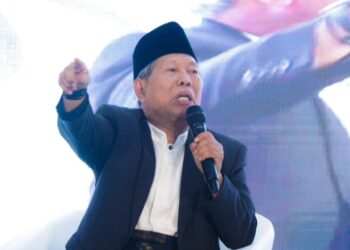 Kiai Musta’in Syafi’i Soroti Hukuman Koruptor: Rp1 M Potong Tangan, Lebih Hukum Mati 25 Ulama sekaligus Ketua Dewan Masyayikh Pesantren Tebuireng, Ahmad Musta’in Syafi’i. (dok for Lingkarjateng.id)