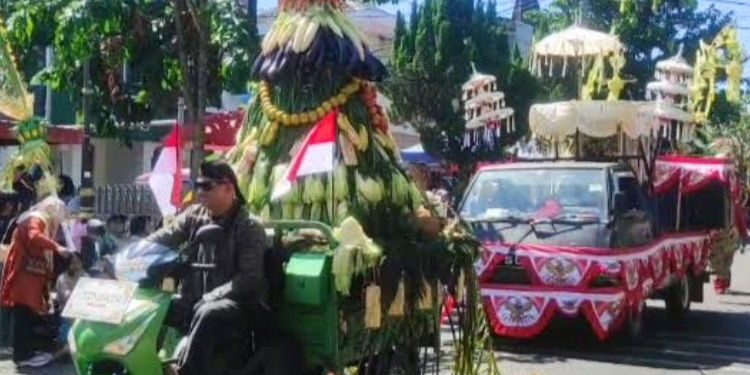 Kirab Hari Jadi ke 1276 Salatiga Puluhan Kontingen Tampilkan Kekayaan Budaya