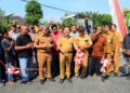 Plt Bupati Pekalongan Sukirman saat meresmikan pembukaan kembali Jalur Perlintasan Langsung (JPL) 126 di Desa Tengengwetan, Kecamatan Siwalan, Kabupaten Pekalongan, Senin, 27 Juli 2026. (Fahri Akbar/Lingkarjateng.id)