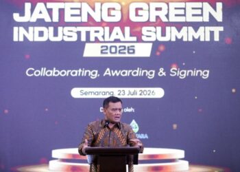 Pemprov Jateng Siapkan Insentif Pajak Bagi Industri dan Perusahaan Ramah Lingkungan 25 Gubernur Jawa Tengah, Ahmad Luthfi, dalam acara Jateng Green Industrial Summit 2026 di Grand Candi Hotel, Kota Semarang pada Kamis, 23 Juli 2026. (dok for Lingkarjateng.id)
