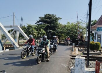 Lokasi palang pintu kereta api di Jalan Kokrosono, Kecamatan Semarang Tengah, Kota Semarang. (Syahril Muadz/Lingkarjateng.id)