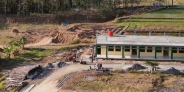 Tambang Galian C Diduga Tak Berizin di Kudus Dekati Area Ponpes, Pengelola Khawatir Ganggu Fondasi Bangunan 2 Tampak aktivitas tambang galian C mendekati area Ponpes Tahfidz Modern Al-Aqsa Qutb di Desa Kaliwungu, Kecamatan Kaliwungu, Kabupaten Kudus. (Tangkapan layar FB Info Kudus Now/Lingkarjateng.id)