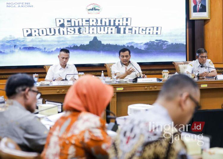 Gubernur Jawa Tengah, Ahmad Luthfi (tengah), menerima kunjungan Badan Kerja Sama Antar Parlemen (BKSAP) DPR RI di Kota Semarang pada Rabu, 1 Juli 2026. (dok for Lingkarjateng.id)