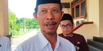 Pelaksana Tugas Kepala Dinas Pemberdayaan Masyarakat dan Desa (Dinpermades) Kabupaten Rembang, Teguh Gunawarman. (Vicky Rio/Lingkarjateng.id)