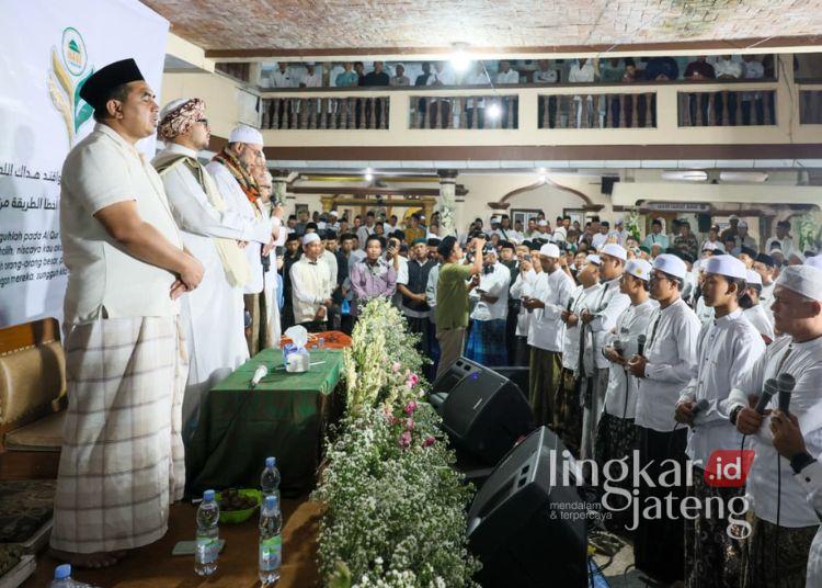 Wagub Jateng Apresiasi Haul Akbar di Ponpes Al Marom Grobogan Ikut Berdayakan Ekonomi1