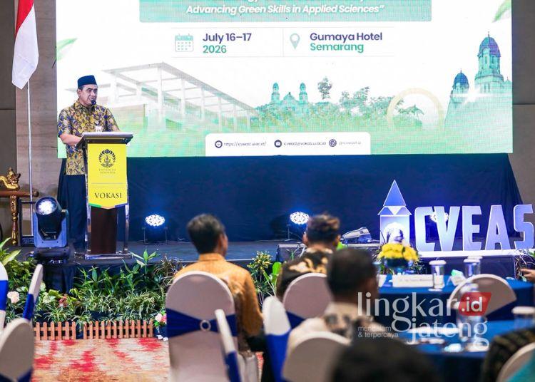 Wagub Jateng Dorong Pendidikan Vokasi Punya Jalur Berkelanjutan ke Perguruan Tinggi 26 Wagub Jateng Dorong Pendidikan Vokasi Punya Jalur Berkelanjutan ke Perguruan Tinggi1