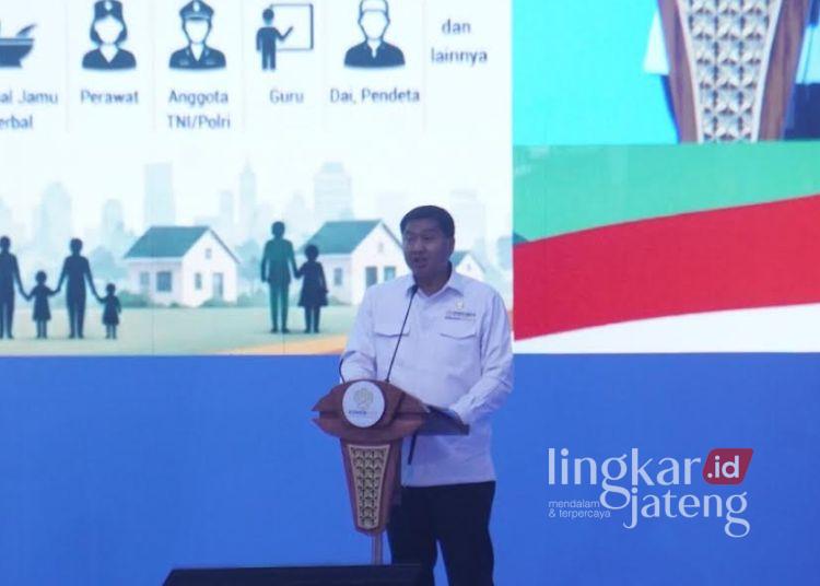 Batang Dapat Alokasi 1.000 Unit Program Bedah Rumah dari Pemerintah Pusat 25 Menteri Perumahan dan Kawasan Permukiman (PKP) Maruarar Sirait mengumumkan memberikan alokasi 1.000 unit bantuan Program Bantuan Stimulan Perumahan Swadaya (BSPS) saat meresmikan akad massal 62.710 KPR Bersubsidi dan KUR Perumahan di Perumahan Puri Delta City Side, Kabupaten Batang, Kamis, 30 Juli 2026. (Dok. for Lingkarjateng.id)