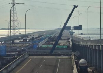 Pembangunan Tol Semarang-Demak. (M Burhanuddin Aslam/Lingkarjateng.id)
