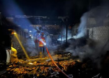 Rumah Warga Sumber Rembang Ludes Terbakar, Api Diduga dari Pembakaran Kotoran Sapi