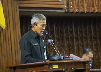 Syarat Terpenuhi, Pemprov Jateng Ajukan Pemekaran Brebes Selatan 26 Sekda Jateng, Sumarno, saat mengikuti rapat paripurna di Gedung DPRD Jateng, Kamis, 30 Juli 2026. (Humas Pemprov Jateng/Lingkarjateng.id)
