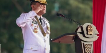 Gubernur Jawa Tengah Ahmad Luthfi dalam upacara peringatan HUT Kemerdekaan Repunlik Indonesia di Lapangan Pancasila, Simpanglima, Kota Semarang, Senin, 17 Agustus 2026. (dok for Lingkarjateng.id)