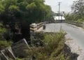 Kondisi jembatan Sumber Kecamatan Kradenan yang tak kunjung diperbaiki. Foto : Hanafi/Lingkar