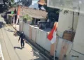 REKAMAN CCTV: Terduga pencuri motor di Krajan, Mangkang Wetan, Kecamatan Tugu, Kota Semarang terekam cctv baru-baru ini. (dok for Lingkarjateng.id)