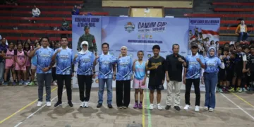 Bupati Kendal, Dyah Kartika Permanasari, saat menghadiri pembukaan Dandim Cup Basketball Tournament 2026 di GOR Bahurekso Kendal, Sabtu, 22 Agustus 2026. (Elza Nur Fauziah/Lingkarjateng.id)