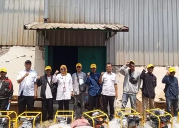 Dinas Pangan, Pertanian, dan Peternakan Kabupaten Batang mendistribusikan pompa air kepada keompok petani. (dok for Lingkarjateng.id)