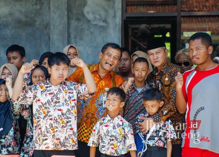 Gubernur Jateng 3