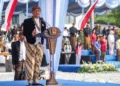 Gubernur Jawa Tengah Ahmad Luthfi dalam upacara Hari Jadi ke-81 Jawa Tengah di Alun-Alun Kidul Kabupaten Boyolali, Rabu, 19 Agustus 2026. (dok for Lingkarjateng.id)