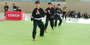 Atlet pencak silat asal Kabupaten Kotawaringin Barat (Kobar), Kalimantan Tengah menggelar uji tanding (sparring partner) bersama IPSI Kabupaten Batang. Foto: Dok.Pemkab Batang/Lingkar