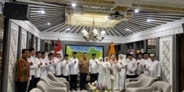 Pengurus Ikatan Persaudaraan Haji Indonesia (IPHI) Provinsi Jawa Tengah audiensi ke Gubernur Jateng Ahmad Luthfi pada Selasa, 11 Agustus 2026. (dok for Lingkarjateng.id)