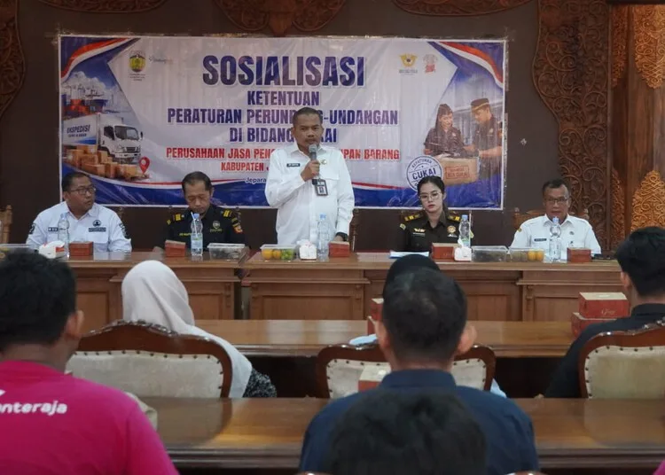 Sosialisasi Peraturan Perundang-Undangan di Bidang Cukai yang berlangsung di Aula Sultan Hadlirin Lantai 3 Gedung OPD Bersama, Jepara, Rabu, 19 Agustus 2026. (Tomi Budianto/Lingkarjateng.id)