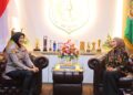 Kapolres Kendal, AKBP Ratna Quratul Ainy, berdialog dengan Bupati Kendal, Dyah Kartika Permanasari, dalam kunjungan silaturahmi, Selasa, 4 Agustus 2026. (Humas Polres Kendal/Lingkarjateng.id)