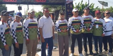 Bupati Kendal, Dyah Kartika Permanasari saat menghadiri ajang Kendal Merdeka Drag Bike 2026 di Stadion Utama Kebondalem, Minggu 2 Agustus 2026. (Dok. Pribadi/Lingkarjateng.id)