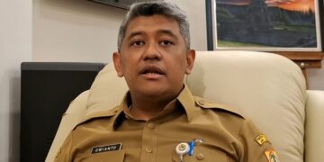 Pemprov Jateng Kucurkan Rp24,5 Miliar untuk Revitalisasi 21 Sekolah Prioritas 1 Kepala BPKAD Jawa Tengah, Dwianto Priyonugroho. (Rizky Syahrul Al-Fath/Lingkarjateng.id)