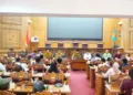 Jajaran DPRD Pati bersama Plt Bupati Risma Ardhi Chandra dalam audiensi bersama Asosiasi Peternak membahas penyerapan telur ayam untuk program Makan Bergizi Gratis, Selasa, 18 Agustus 2026. (dok for Lingkarjateng.id)