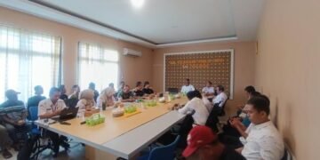 Suasana rapat persiapan Pekan Rakyat Kajen (PRK) di aula mall pelayanan publik (MPP) Kabupaten pekalongan, Rabu, 12 Agustus 2026. (Fahri Akbar/Lingkarjateng.id)