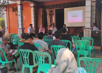 Petani Cengkeh Patean Kendal Diajari Kendalikan Hama Pakai Bahan Alami