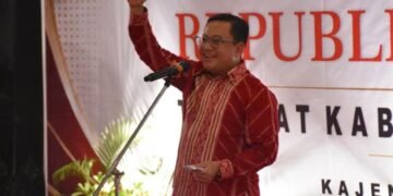 Resepsi HUT ke-81 RI, Plt Bupati Pekalongan Serukan Aksi Nyata Bangun Daerah 10 Pelaksana tugas Bupati Pekalongan, Sukirman, menghadiri Resepsi HUT ke-81 Kemerdekaan RI di Pendopo Rumah Dinas Bupati Pekalongan pada Senin, 17 Agustus 2026. (Fahri Akbar/Lingkarjateng.id)
