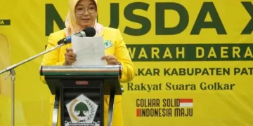 Ketua Fraksi Golkar DPRD Pati, Endah Sri Wahyuningati dalam acara Musyawarah Daerah IX DPD Partai Golkar Kabupaten Pati tahun 2025. (dok for Lingkarjateng.id)