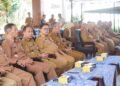 Empat Pejabat Tinggi Pemkot Salatiga Bergeser, Ini Posisi Barunya 35 Wali Kota Salatiga Robby Hernawan (tiga dari kiri) berfoto bersama para pejabat yang baru saja menjalani sertijab di Pendopo Pakuwon, Kantor Setda Salatiga, Senin, 10 Agustus 2026. (Prokompim Setda Salatiga/Lingkarjateng.id)