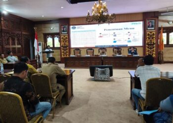 Rakor Yayasan atau Mitra SPPG Tentang Kebutuhan Suplai Bahan Baku Lokal Untuk Dapur SPPG di Aula Bupati Batang, Kabupaten Batang, Selasa, 4 Agustus 2026. (Dok. Pemkab Batang/Lingkarjateng.id)