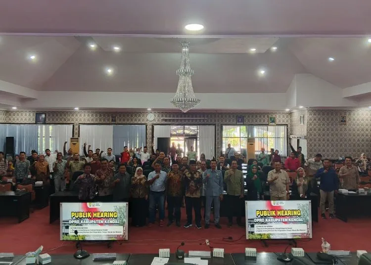 DPRD Kendal menggelar public hearing raperda penataan dan pengendalian tempat hiburan dan rekreasi, Selasa 18 Agustus 2026. (Dok. Pribadi/Lingkarjateng.id)