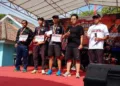 Camat Patean, Muh Syamsudluha Tantomi (kedua kanan) foto bersama juara Patean Fun Run 5K, Kamis, 20 Agustus 2026. (Dok. Pribadi/Lingkarjateng.id)