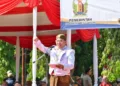 Pelaksana Tugas (Plt) Bupati Pekalongan, Sukirman saat memimpin Apel Besar Hari Jadi ke-404 Kabupaten Pekalongan di Lapangan Belakang Kantor Sekretariat Daerah Kabupaten Pekalongan, Selasa, 25 Agustus 2026. (Fahri Akbar/Lingkarjateng.id)