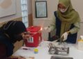 Pemeriksaan uji lab terhadap menu MBG yang diduga menjadi penyebab keracunan massal di SMK Negeri 6 Semarang. (Dok. Pemkot Semarang/Lingkarjateng.id)