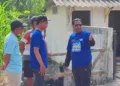 Bupati Rembang Harno saat meninjau kondisi Pasar Pamotan dan melihat langsung sejumlah bagian bangunan yang mulai mengalami kerusakan, Senin, 24 Agustus 2026. (Vicky Rio/Lingkarjateng.id)